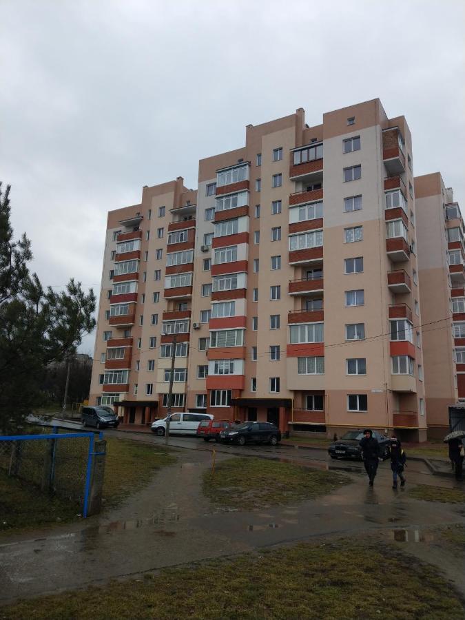 однокімнатна квартира в новобудові по Мельника Рівне Екстер'єр фото